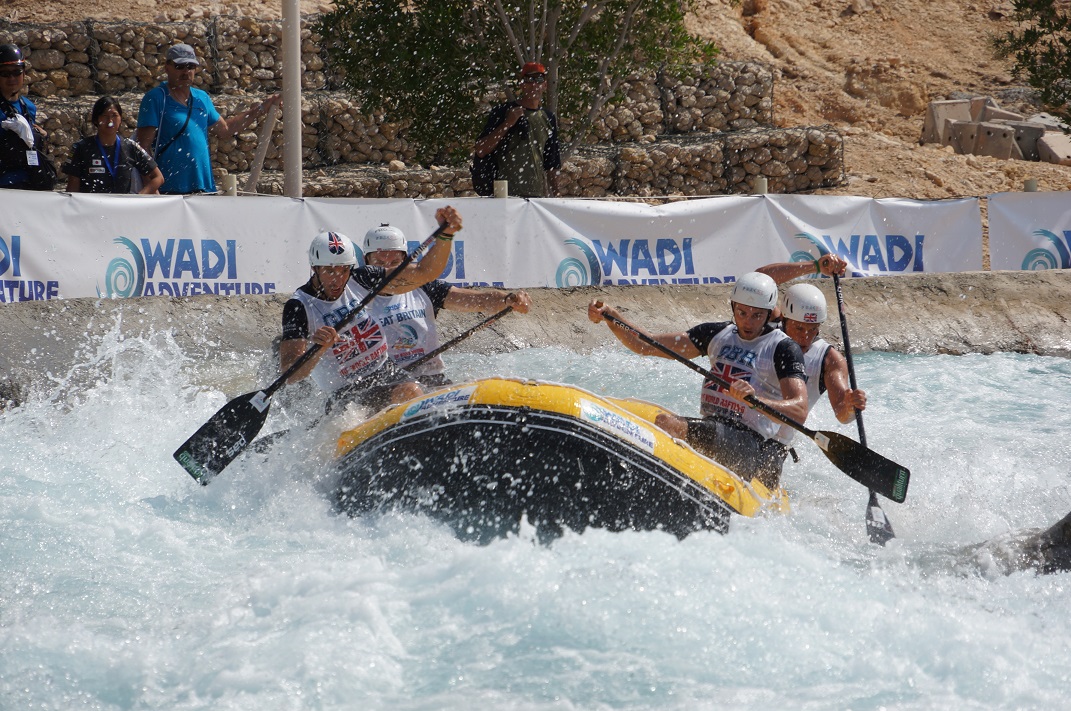 GB mens rafting team in action